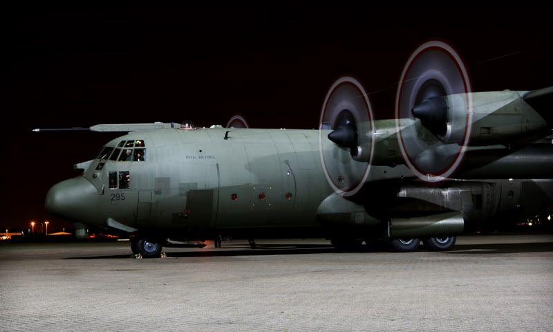 IMAGE: http://i91.photobucket.com/albums/k287/dinof/Photobucket%20Desktop%20-%20DEANFELTIMO-PC/9O1O5546www_zps989c7d09.jpg