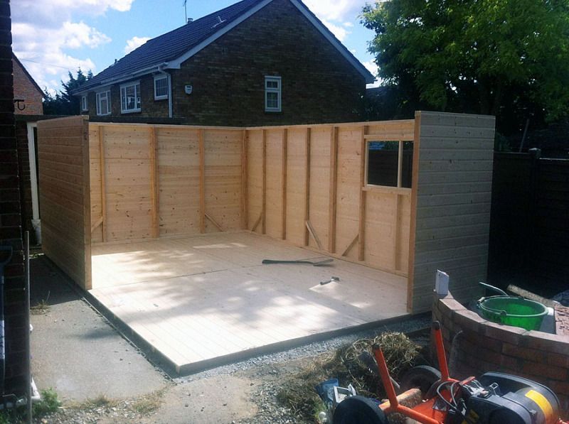 IMAGE: http://i91.photobucket.com/albums/k287/dinof/studio2-1.jpg