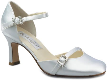 Comfortable wedding shoes in last dream It's sexy silver bridal shoes pump