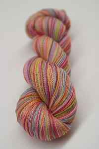 'pinkbow' on merino/seacell sock