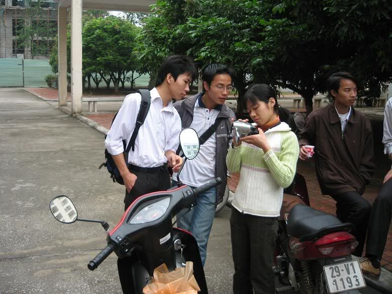 Photo Sharing and Video Hosting at Photobucket