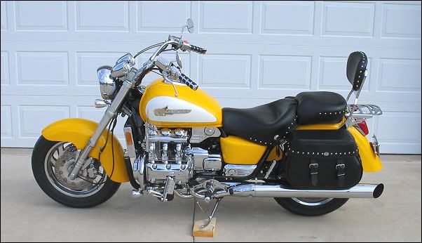 Honda valkyrie yellow #7