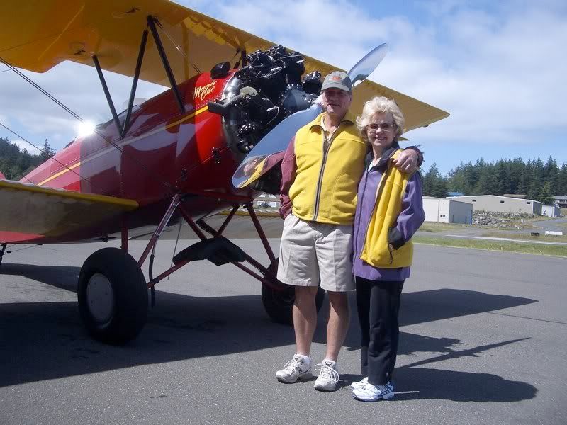 http://i91.photobucket.com/albums/k313/Stoat_2006/Biplane3.jpg