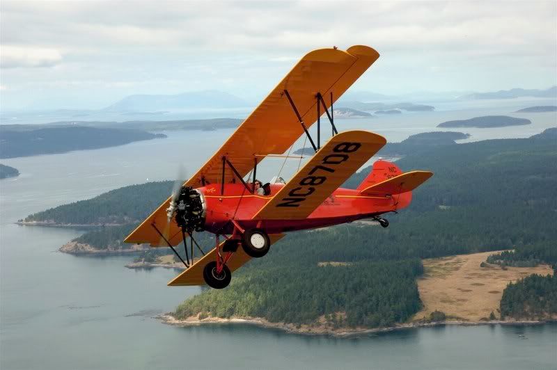 http://i91.photobucket.com/albums/k313/Stoat_2006/Biplane6.jpg