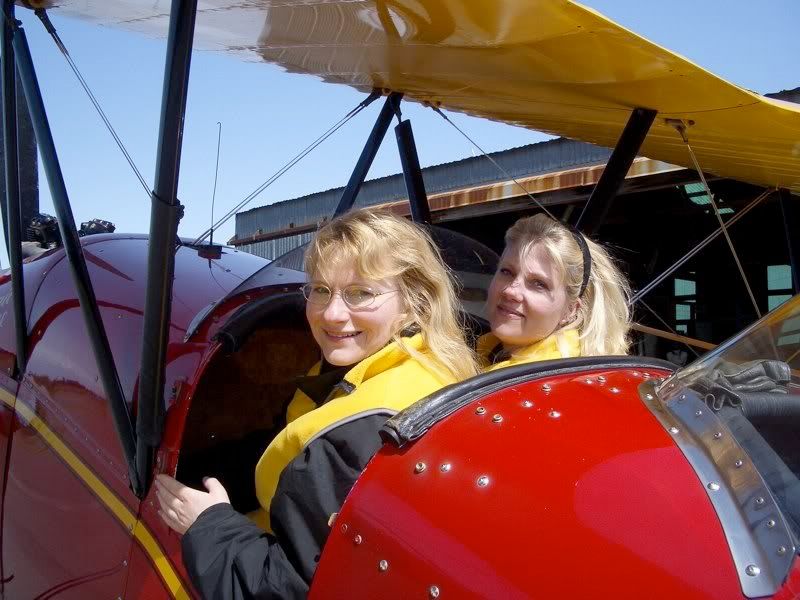 http://i91.photobucket.com/albums/k313/Stoat_2006/Biplane7.jpg