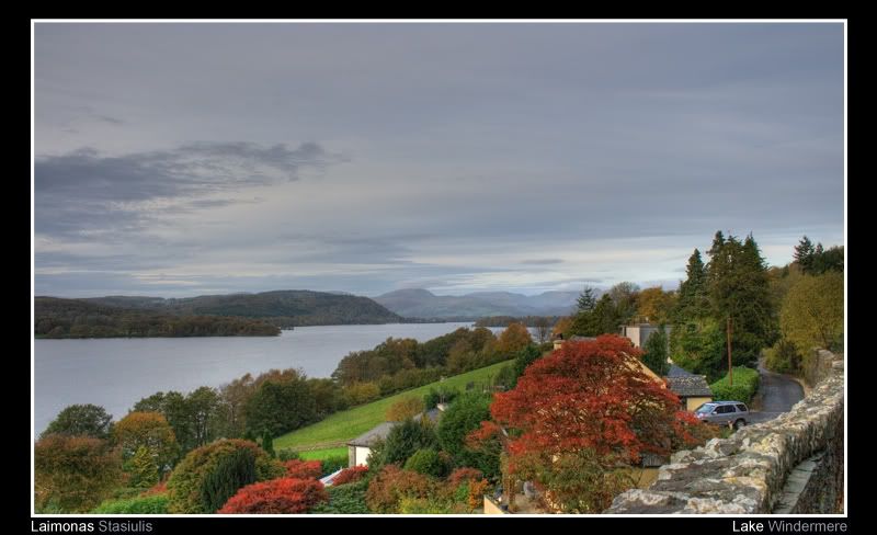 IMAGE: http://i91.photobucket.com/albums/k319/ginklas/HDRcopy.jpg