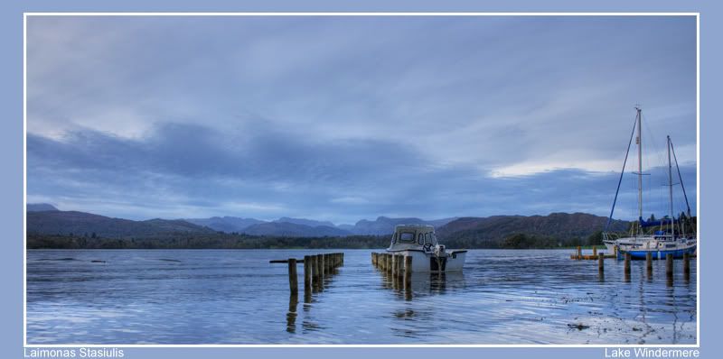 IMAGE: http://i91.photobucket.com/albums/k319/ginklas/LakeDistrict02.jpg