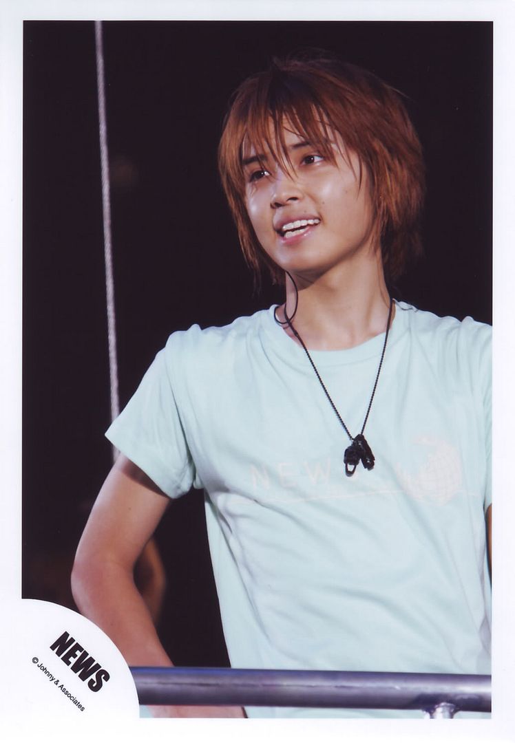 http://i91.photobucket.com/albums/k320/Aya_Takarai/NewS%20-%20Taiwan%20Concert%20part2/tegoshi.jpg